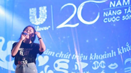 Dàn Sao quy tụ tại đại nhạc hội 20 năm Unilever