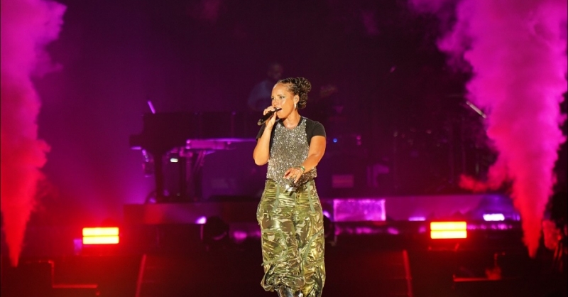 Alicia Keys – Khi ký ức, hiện tại và nghệ thuật giao nhau ở Hà Nội