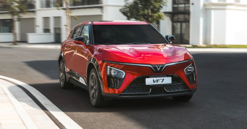 Chủ xe VinFast VF 7 “kê cao gối ngủ”, đi gần 25.000 km mà không phải nghĩ tới chi phí