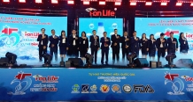 Công ty Cổ phần nước Hoàng Minh tổ chức lễ kỷ niệm 15 năm ra mắt sản phẩm nước i-on life tại thị trư