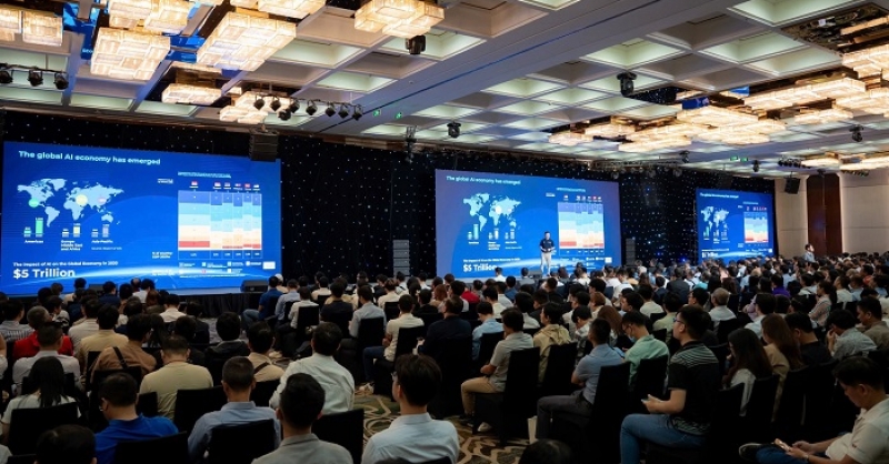 DCCI Summit 2025 TP. HCM: Tiên phong hạ tầng số cho tăng trưởng xanh