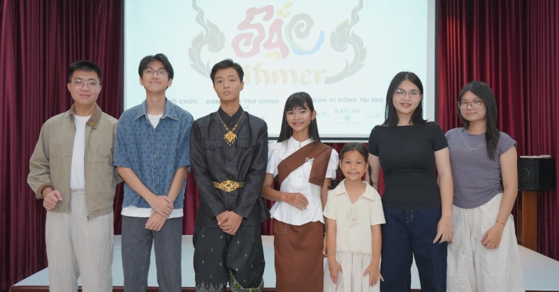 Hành trình “SẮC KHMER” của Đông Phong - Khi nghệ thuật và tình yêu thương chữa lành những đứt gãy văn hóa