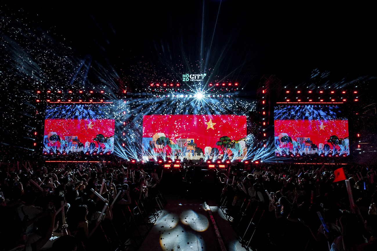 KHAI MẠC SIÊU LỄ HỘI HOZO CITY TẾT FEST 2025 với chủ đề “CITY-MAZE-ING – MUÔN SẮC BẤT NGỜ”