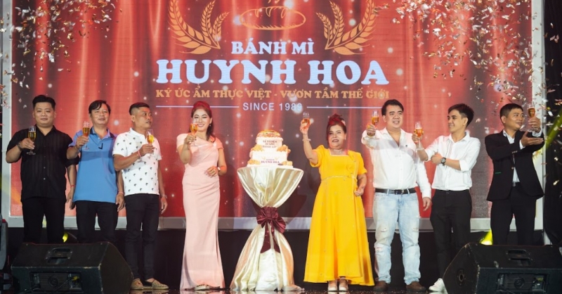 Kỷ niệm 35 năm thương hiệu “Bánh Mì Huynh Hoa Là Đặc Sản Đường Phố Sài Gòn Trứ Danh”