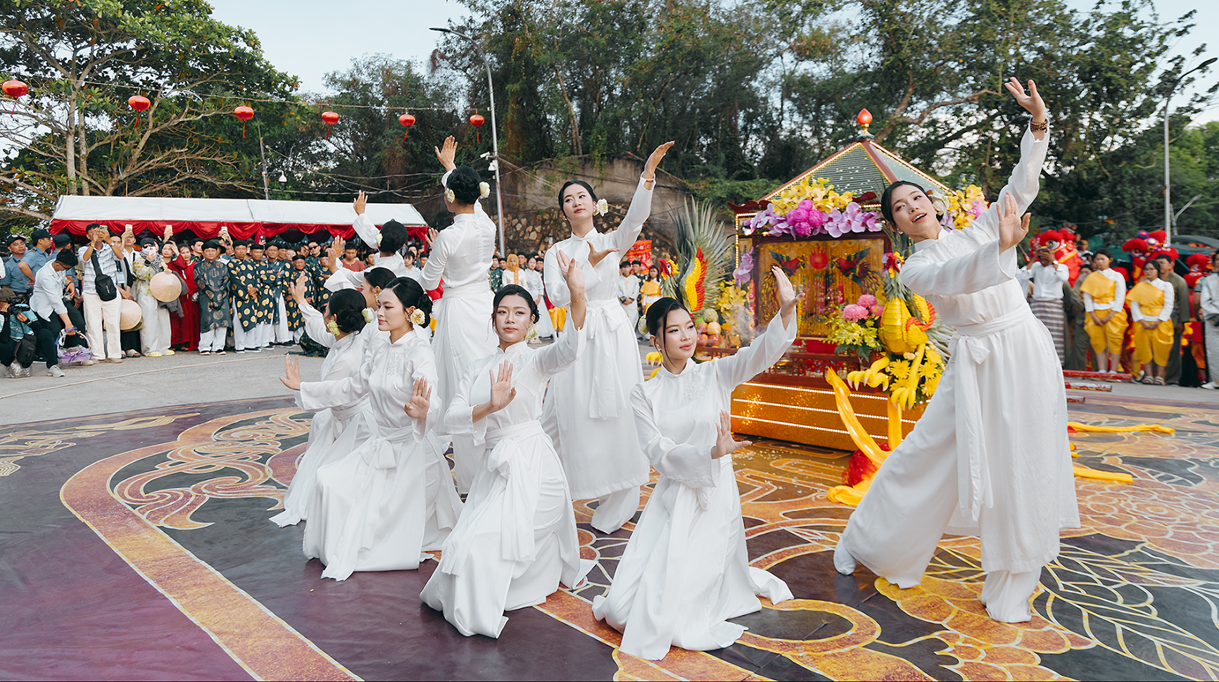 Lễ Phục trong nghi thức Nghênh Bà Chúa Xứ – Dấu ấn văn hóa tâm linh Nam Bộ