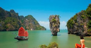 Vì sao đảo Phuket thu hút du khách quốc tế?