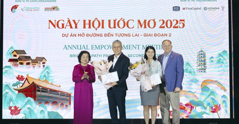 HOIANA RESORT & GOLF tổ chức ngày hội golf thiện nguyện tiếp sức hành trình tri thức cho nữ sinh dân tộc thiểu số HOIANA RESORT & GOLF tổ chức ngày hội golf thiện nguyện tiếp sức hành trình tri thức cho nữ sinh dân tộc thiểu số