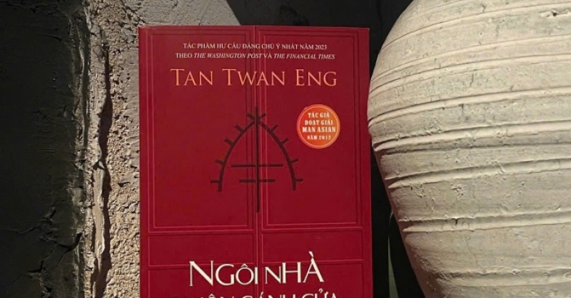 Phanbook phát hành sách mới “Ngôi nhà muôn cánh cửa” Phanbook phát hành sách mới “Ngôi nhà muôn cánh cửa”
